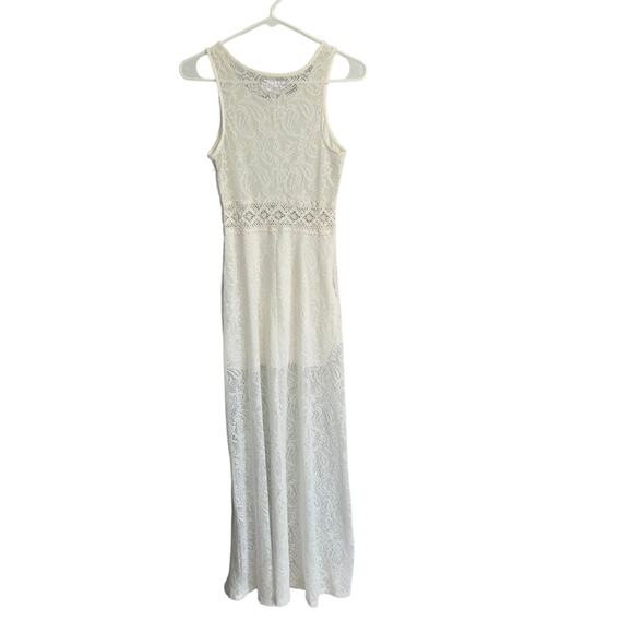 R Wish Long white lacy beach dress womens size m see through in certain areas - Picture 3 of 6